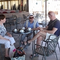 071 Natuurlijk eerst maar weer koffie drinken